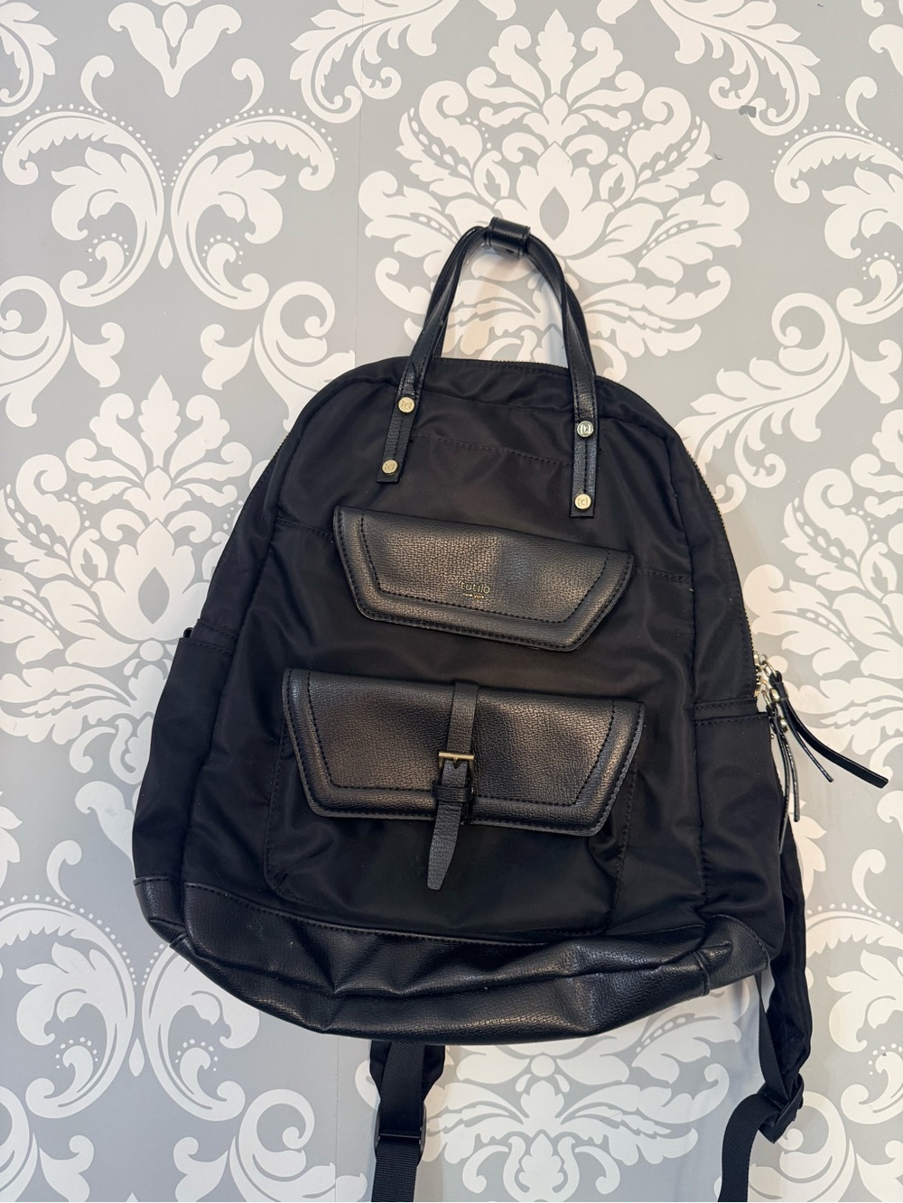 💫2/$25 • Tutilo New York Tech Storia Backpack